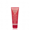 APIVITA Bee Sun Safe Hydra Fresh Face & Body Milk Travel Size Ενυδατικό Αναζωογονητικό Γαλάκτωμα για Πρόσωπο & Σώμα Spf 50 200ml